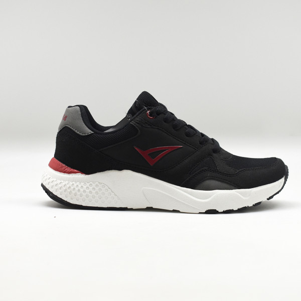 SCARPA MORENO