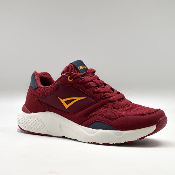 SCARPA MORENO